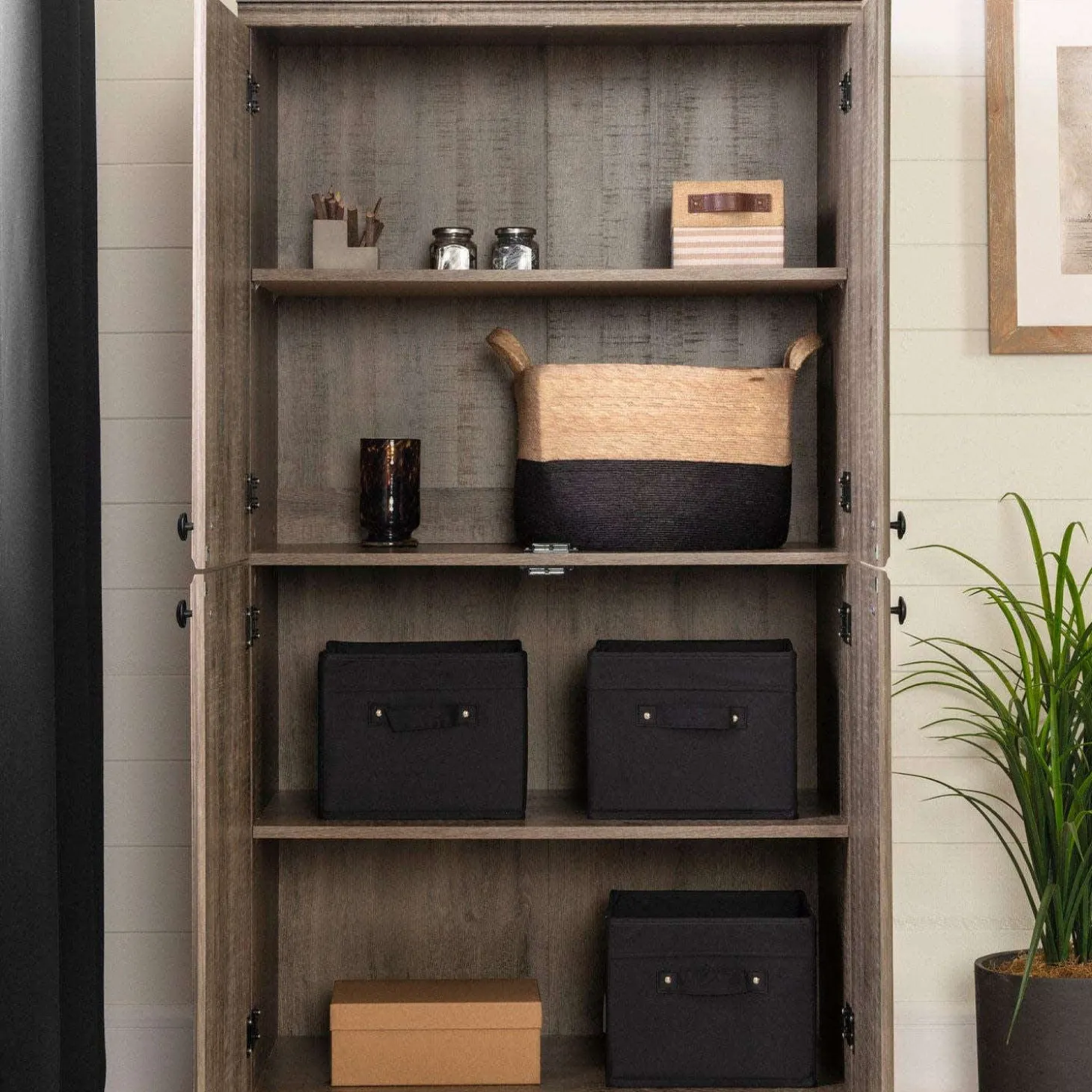 Armoire de rangement 4 portes - South Shore