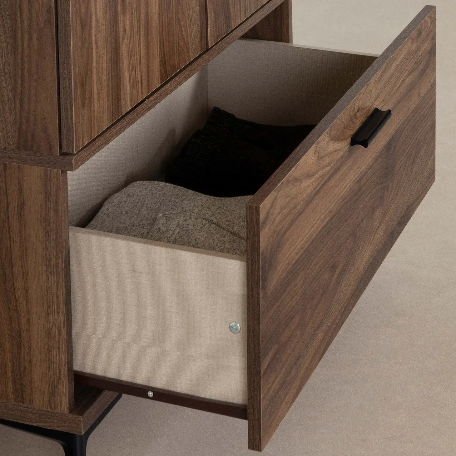 Armoire penderie avec portes et tiroir - South Shore