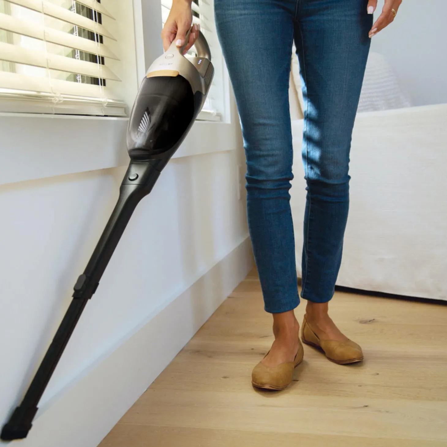 Aspirateur sans fil pour plancher dur WellQ7 - EHVS35H2AQ
