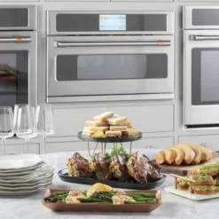 CAFE Four encastré avec cuisson rapide personnalisé Inox30