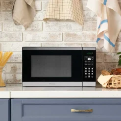 DANBY Micro-ondes Inox 900 19