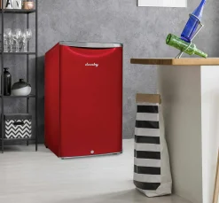 DANBY Réfrigérateur 4,4 pi3 21 po Rouge Compact - DAR044A6LDB