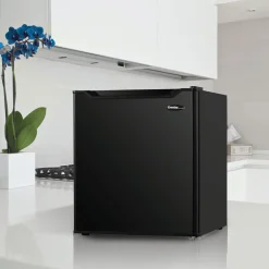 DANBY Réfrigérateur 1,6 pi3 Noir Compact - DAR016B1BM