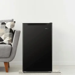 DANBY Réfrigérateur 4,4 pi3 Noir Compact - DCR044B1BM
