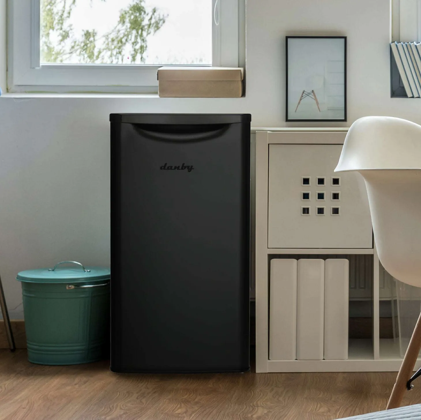 DANBY Réfrigérateur 3,3 pi3 Noir Compact - DAR033A6BDB