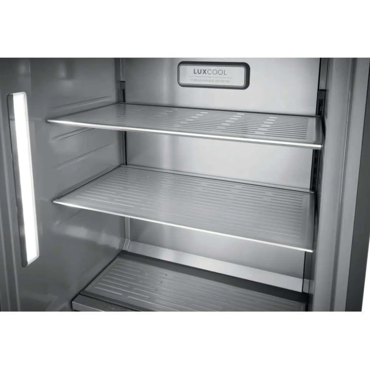 ELECTROLUX Congélateur 19 pi3 33 po, Inox, Vertical, 33" - EI33AF80WS