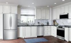 FRIGIDAIRE GALLERY Réfrigérateur 28,8 pi3 36 po Inox Congélateur en bas, Portes françaises - GRFN2853AF