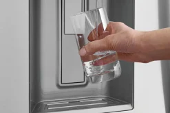 FRIGIDAIRE GALLERY Réfrigérateur 22,6 pi3 36 po Inox Congélateur en bas, Portes françaises - GRFC2353AF