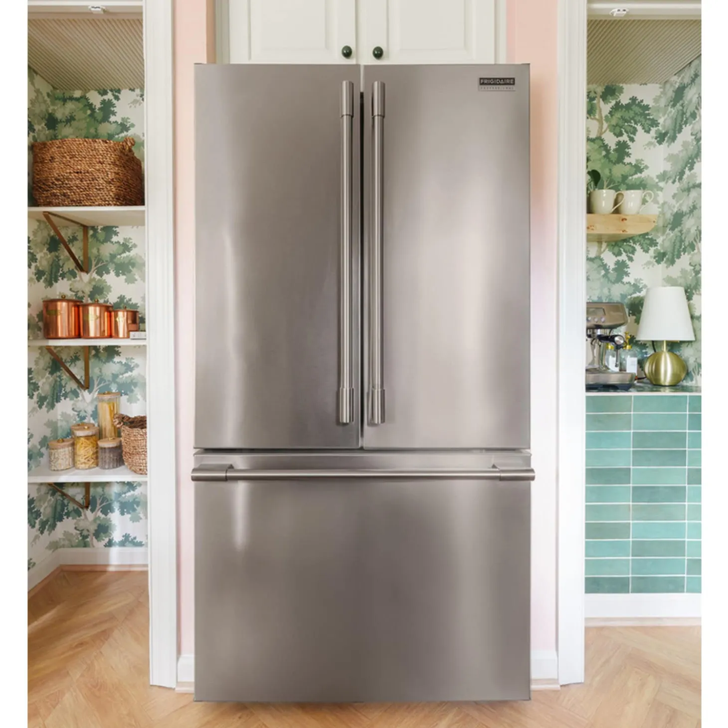 Frigidaire Professional Réfrigérateur 23,3 pi3 36 po Inox Portes françaises - PRFG2383AF