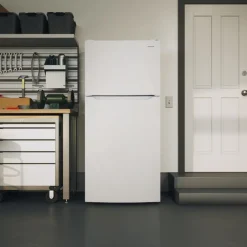 FRIGIDAIRE Réfrigérateur 18 pi3 30 po Blanc Congélateur en haut - FRTE1835AW