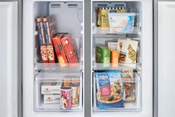 FRIGIDAIRE Réfrigérateur 17,4 pi3 33 po Inox Congélateur en bas, Portes françaises - FRQG1721AV