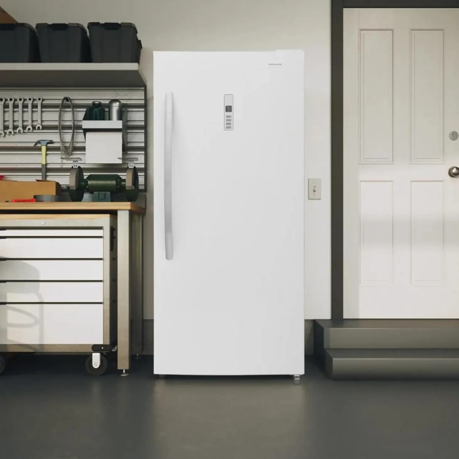 FRIGIDAIRE Tout réfrigérateur 21 pi3 Blanc Tout réfrigérateur - FRAE2136AW
