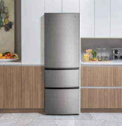 GE Réfrigérateur 11,9 pi3 24 po Acier inoxydable Congélateur en bas - GLE12HSPSS