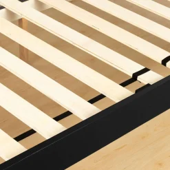 Grand lit en bois massif (60