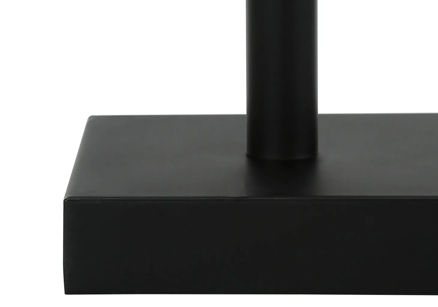 lampe de table 17"H en métal avec ports usb (bte de 2)