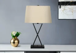 Lampe de table 25"H en métal avec ports usb