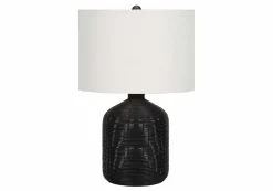 Lampe de table 23"H en rotin