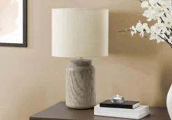 Lampe de table 17"H en résine