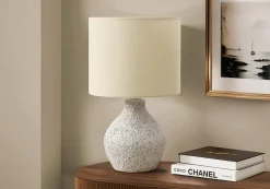 Lampe de table 16"H en résine