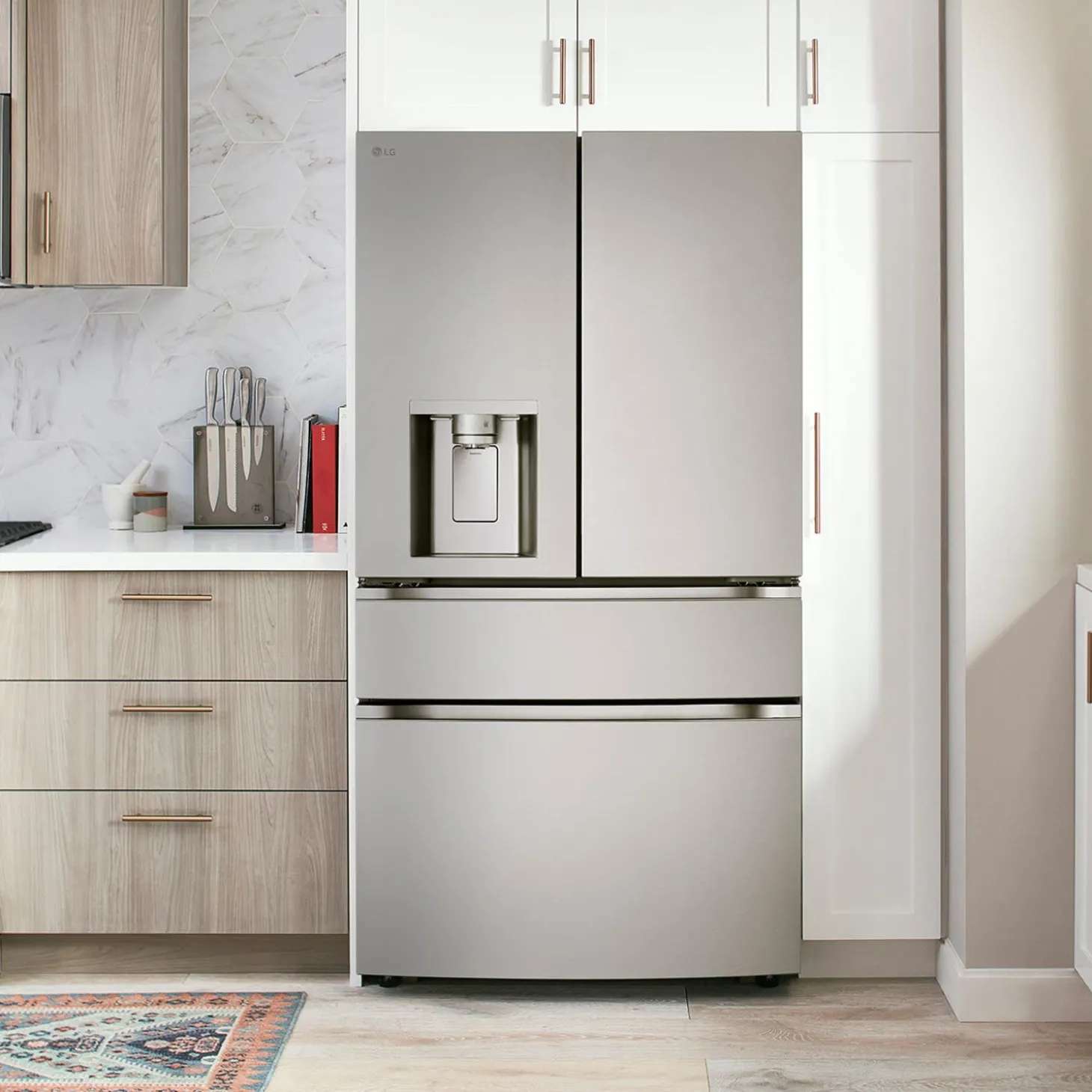 LG Réfrigérateur 29 pi3 36 po Acier inoxydable Portes françaises - LF29S8330S