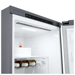 LG Réfrigérateur 13,6 pi3 24 po Argent platine Tout réfrigérateur - LRONC1404V