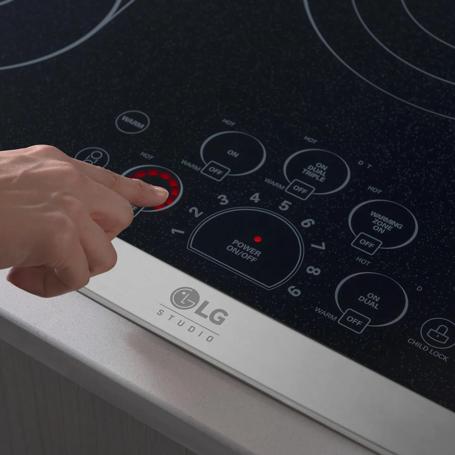 LG STUDIO Plaque de cuisson Vitrocéramique Acier inoxydable 30" Acier inoxydable - LSCE305ST