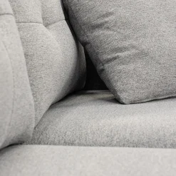 Sectionnel avec chaise longue à gauche et rangement