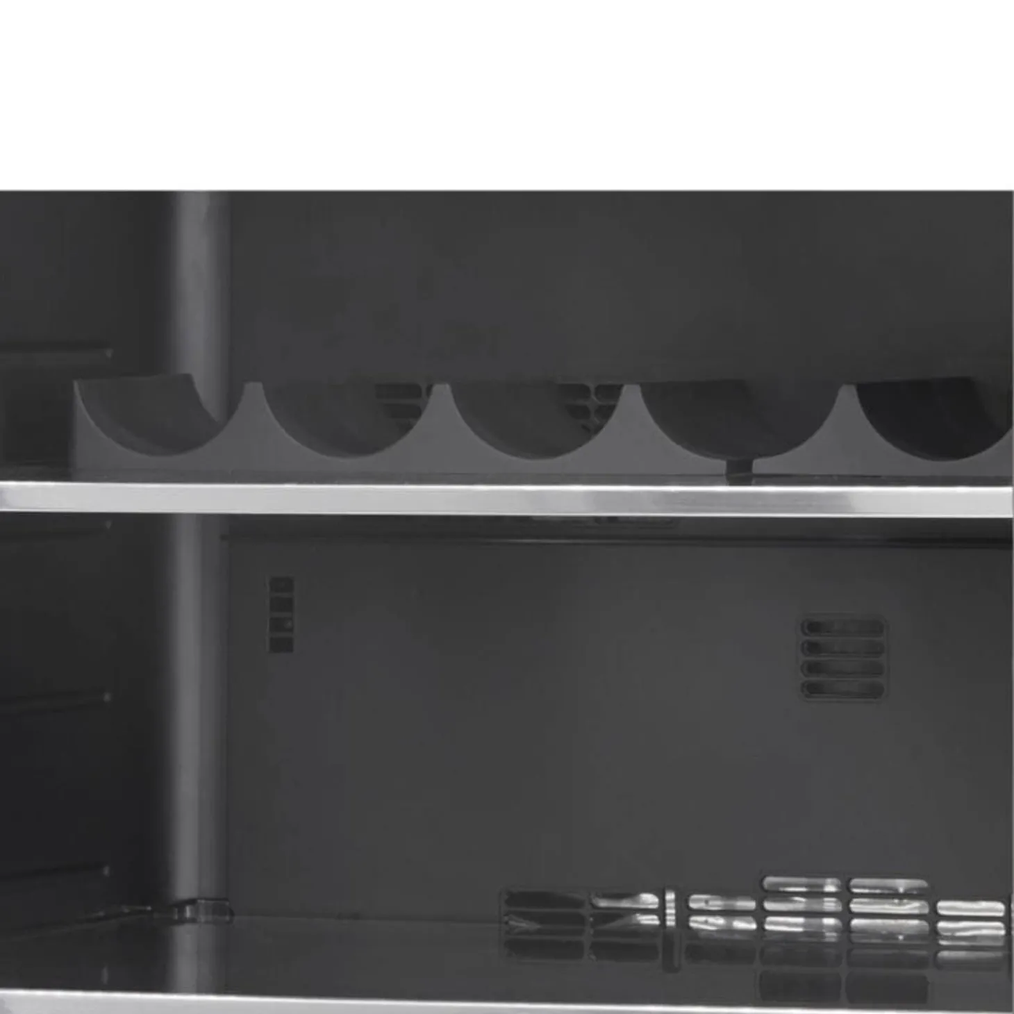 SILHOUETTE Centre de boissons encastré 24″ Noir 24" - SRVBC050R-SS