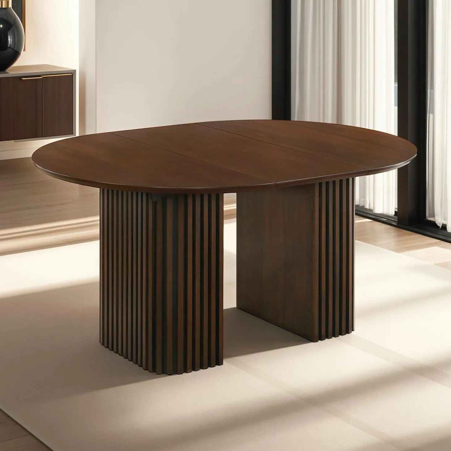 Table à manger ronde extensible (48 à 83") à piédestal