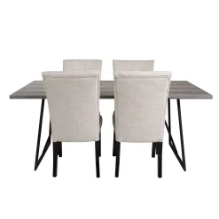 Table avec 4 chaises