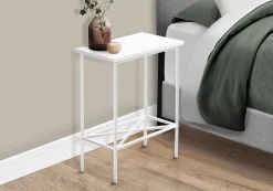Table d'appoint - 24