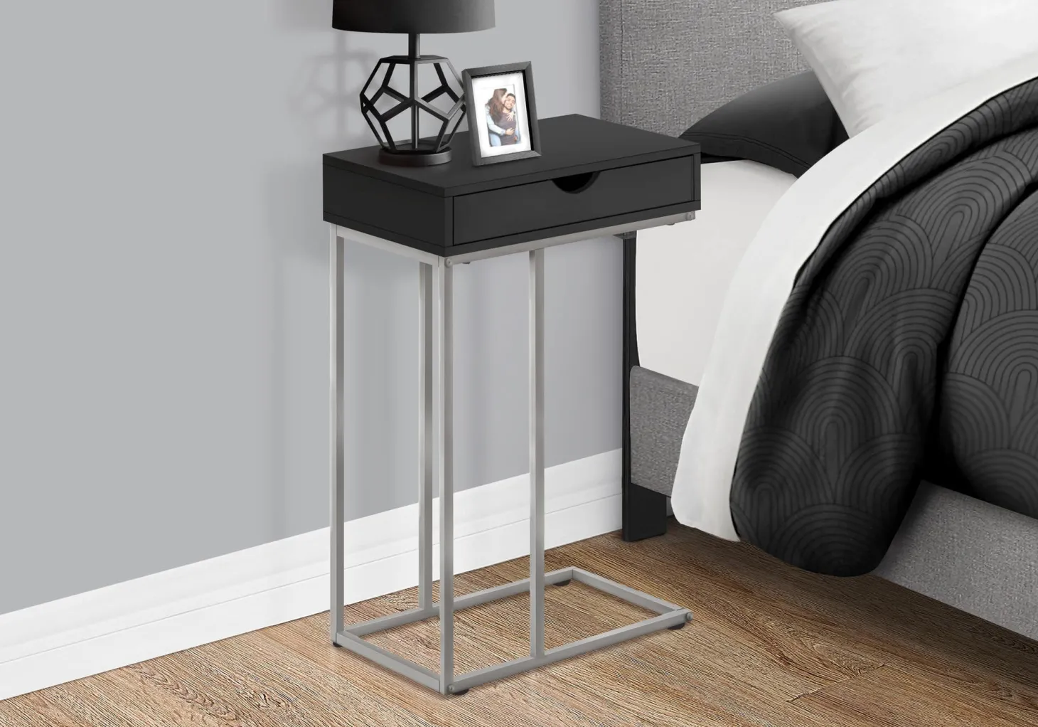Table d'appoint - 25"H, noir, métal argent - Monarch