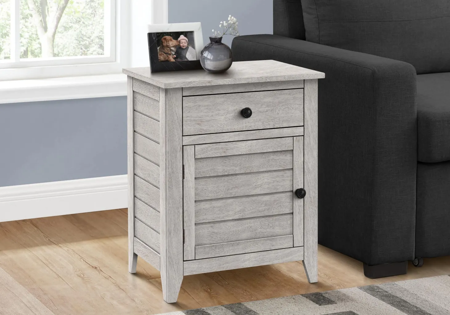 Table d'appoint 25"H - Monarch