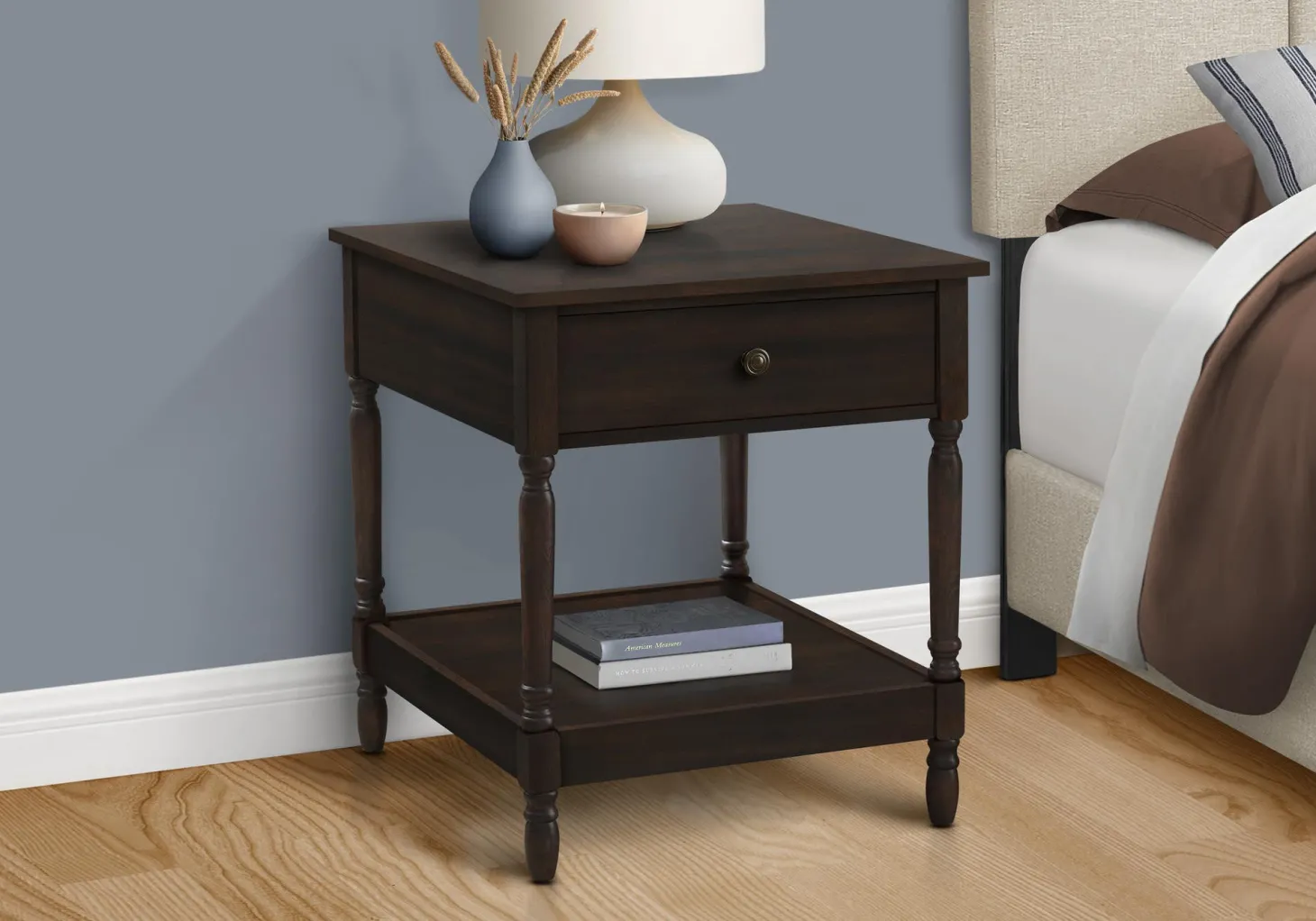 Table d'appoint 25"H - Monarch