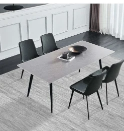 Table en pierre sintérisée avec 4 chaises