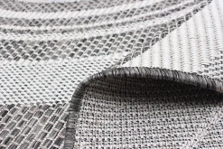 Tapis intérieur ou extérieur - 7 x 10