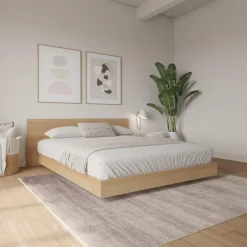 Très grand lit plateforme avec tête de lit (78