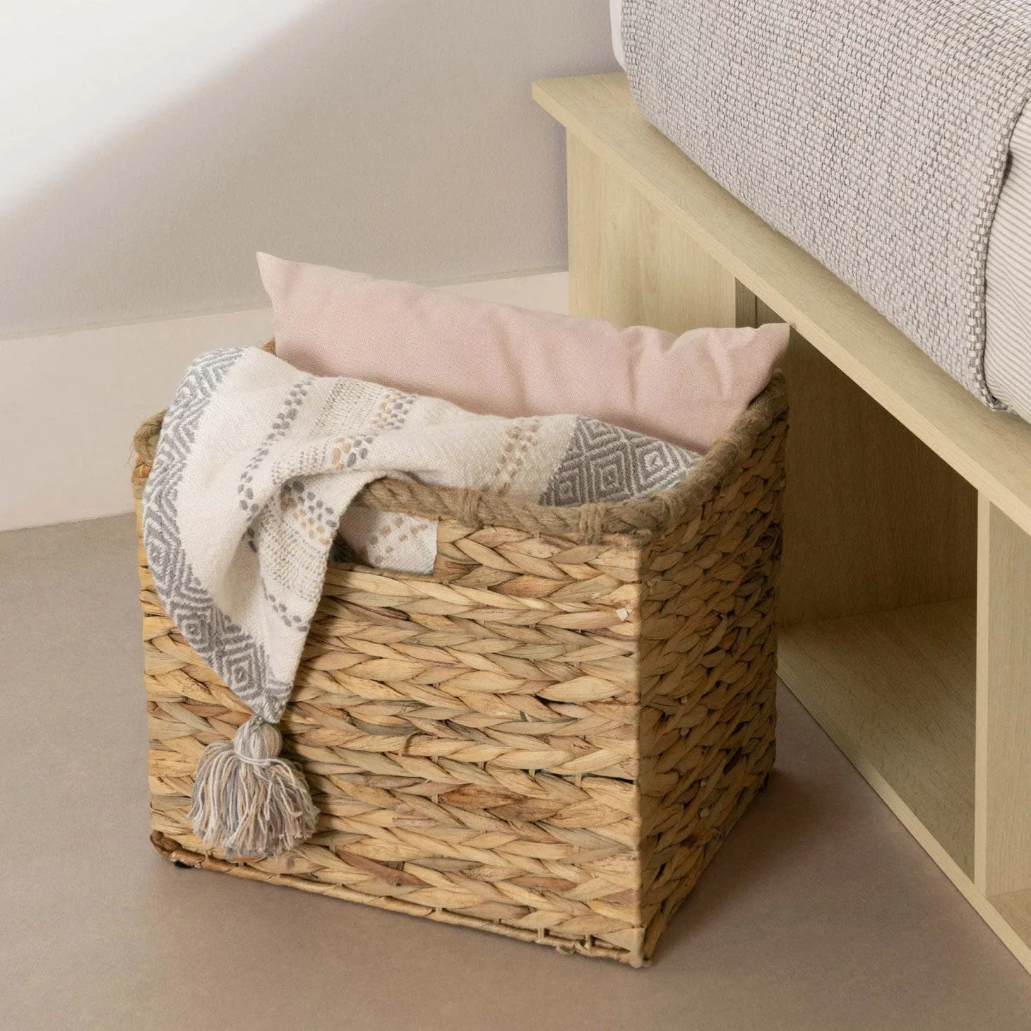 Très grand lit plateforme avec paniers de rangement (78") - South Shore