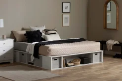Très grand lit plateforme avec paniers de rangement (78
